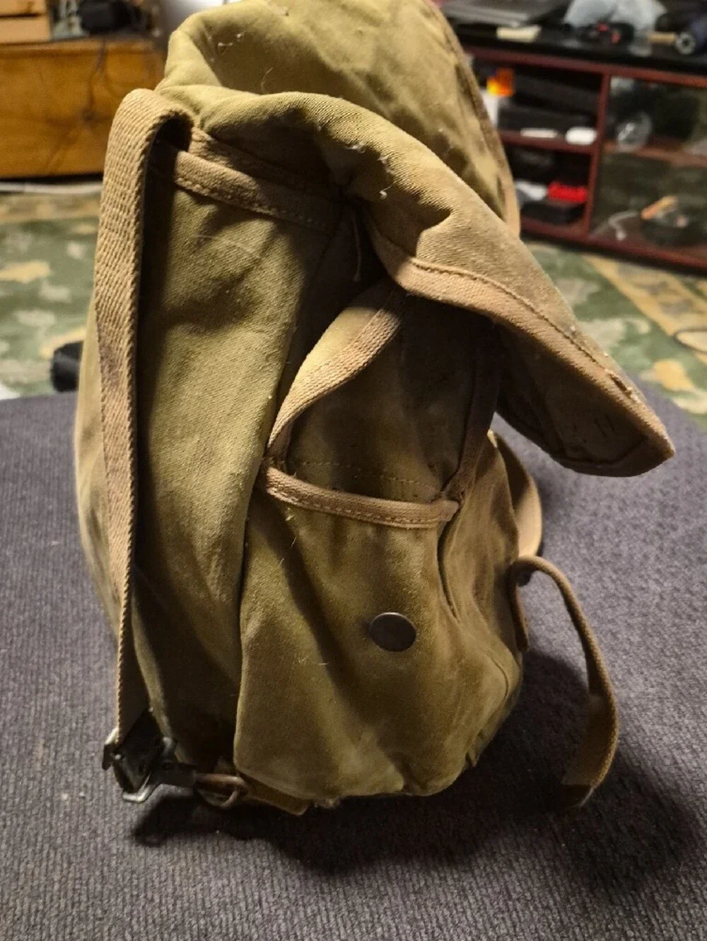 WWII US AIRBORNE PARATROOPER MUSETTE JUMP BAG- 1945